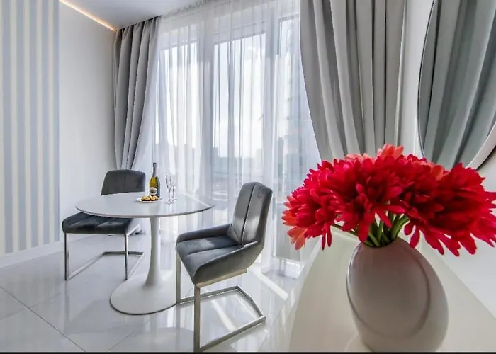 1 Room 50M2 Center Of Obolon Near River Side. Smart Plaza