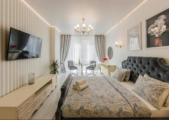 1 Room 50M2 Center Of Obolon Near River Side. Smart Plaza