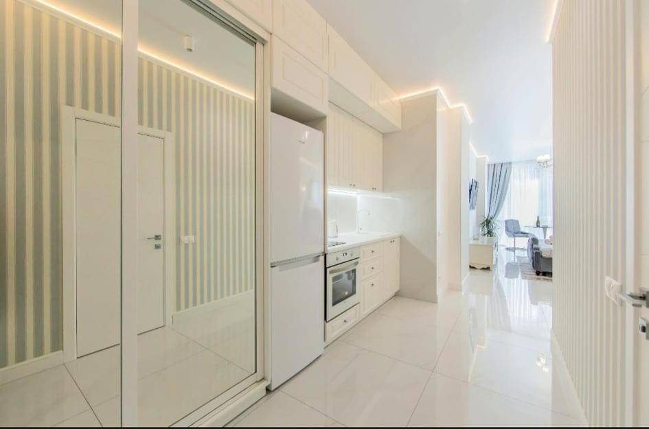 Apartment 1 50m2 Center Of Obolon Near River Side. Smart Plaza Kyiv