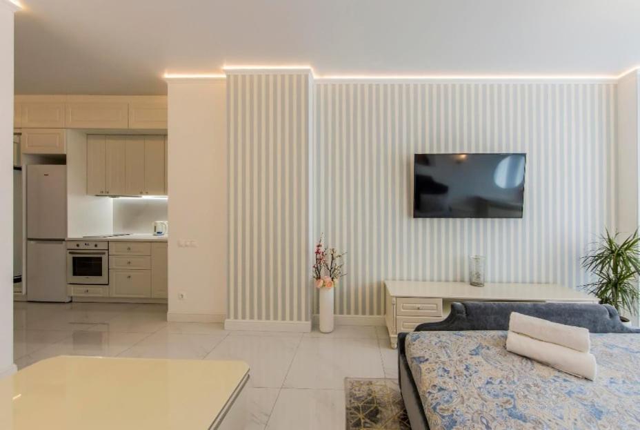 1 50m2 Center Of Obolon Near River Side. Smart Plaza Kiew