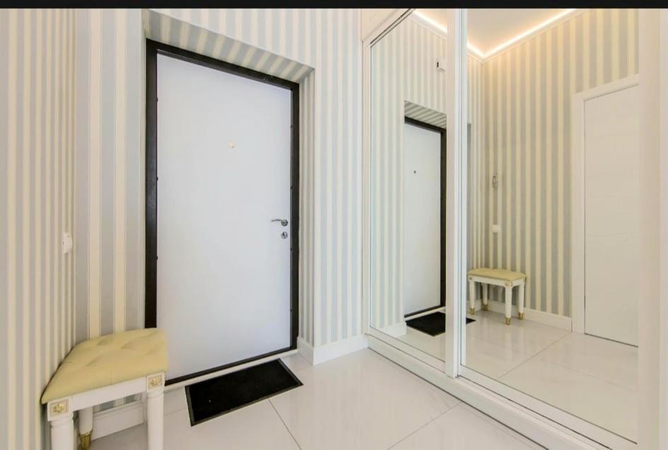 1 50m2 Center Of Obolon Near River Side. Smart Plaza Apartment Kiew
